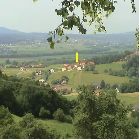 בית נופש Ferienhaus Am Schlosshang Hohenbrugg an der Raab