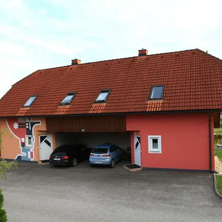 בית נופש Ferienhaus Am Schlosshang